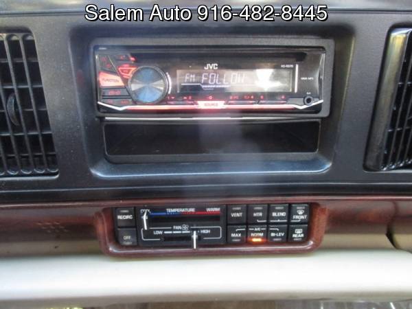 1999 Buick LeSabre CUSTOM - LOW MILEAGE - LEATHER AND POWERED SEATS - for sale in Sacramento , CA – photo 8