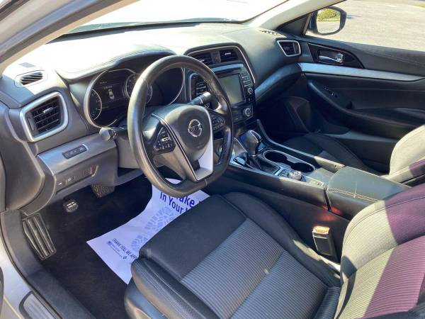 2016 Nissan Maxima 3.5 SR 4dr Sedan - cars & trucks - by dealer -... for sale in TAMPA, FL – photo 22