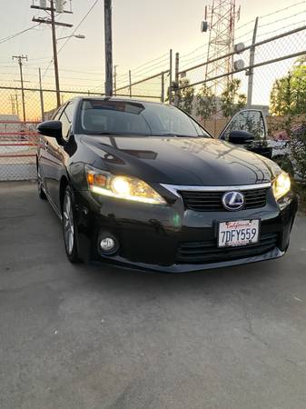 HYBRID LEXUS - ct 200h - cars & trucks - by owner - vehicle... for sale in Canoga Park, CA – photo 13