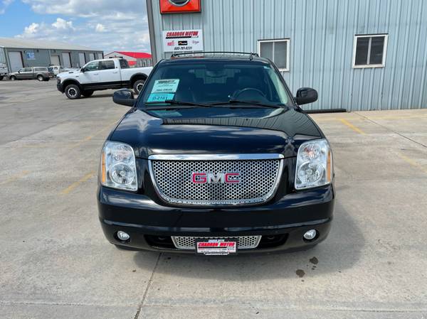 2010 Gmc Yukon Denali AWD - - by dealer - vehicle for sale in Rapid City, SD – photo 2