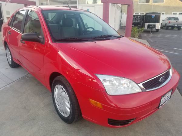 ///2007 Ford Focus//Automatic//Very Clean//Drives Excellent/// for sale in Marysville, CA – photo 3