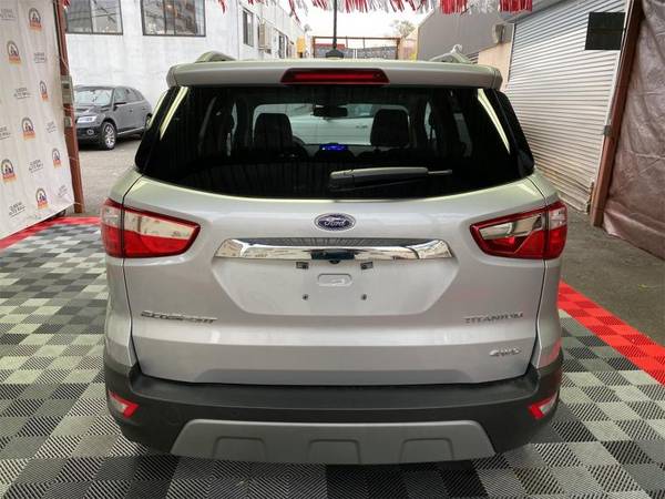 2020 Ford Ecosport Titanium Hatchback - cars & trucks - by dealer -... for sale in Richmond Hill, NY – photo 3