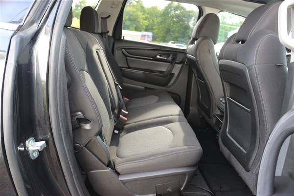 2015 CHEVROLET TRAVERSE, AWD, CLEAN TITLE, 3RD ROW, BACKUP... for sale in Graham, NC – photo 14