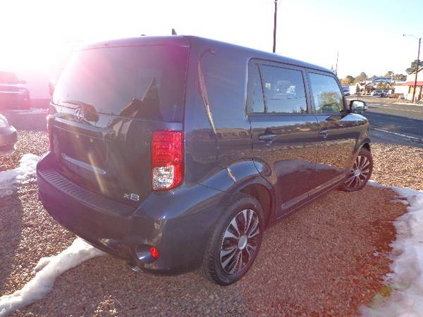 2011 TOYOTA SCION XB FWD GAS SAVER 5 SPD MANUAL CLEAN FUN CAR... for sale in Pinetop, AZ – photo 4