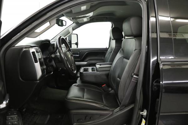 HEATED LEATHER-CAMERA Black 2016 Chevy Silverado 2500HD LT 4WD for sale in Clinton, AR – photo 4