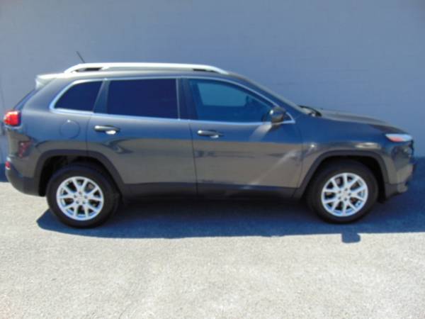 2015 Jeep Cherokee $0 DOWN? BAD CREDIT? WE FINANCE! for sale in Hendersonville, TN – photo 2