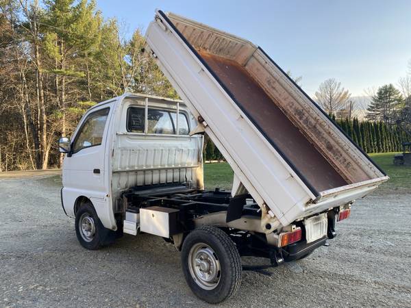 1994 Suzuki Carry Dump Mini Truck With A/C 4wd 4 Speed - cars & for sale in alstead, NH – photo 4