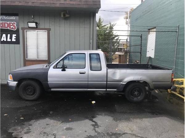 1994 Toyota Xtra Cab DX Pickup - We Welcome All Credit! for sale in Medford, OR – photo 2