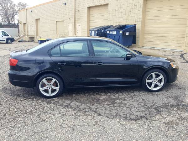 2012 Volkswagen Jetta - Hard to find 5spd/Inspection Complete! for sale in Burnsville, MN – photo 10