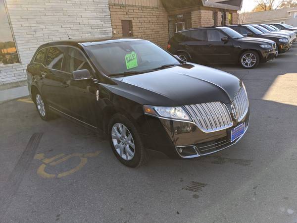 2010 Lincoln MKT - cars & trucks - by dealer - vehicle automotive sale for sale in Evansdale, IA – photo 8