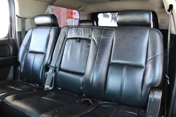 2008 CHEVROLET SUBURBAN 1500 LT - LEATHER & 3RD ROW - LOOKS SWEET! for sale in LEANDER, TX – photo 13