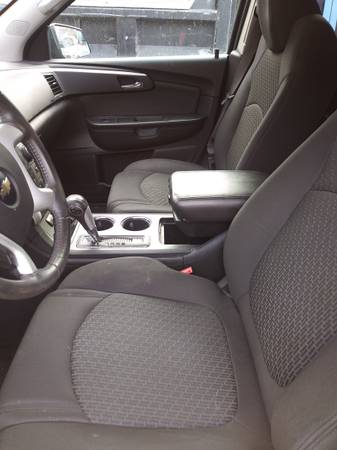 2010 Chevy Traverse - cars & trucks - by owner - vehicle automotive... for sale in Logan, UT – photo 3