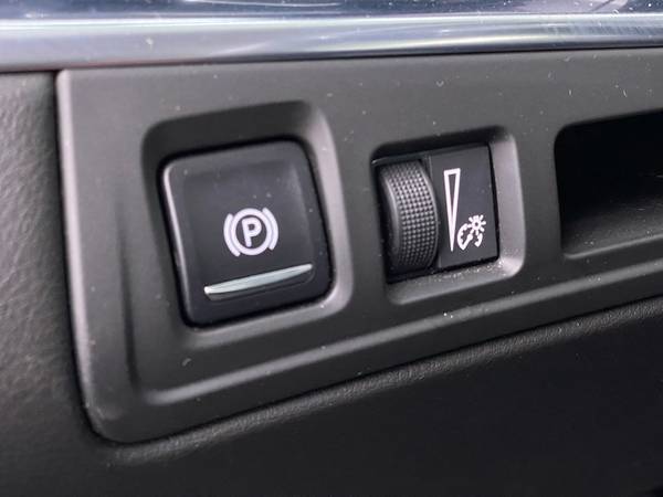 2017 Caddy Cadillac XT5 Luxury Sport Utility 4D suv Gray - FINANCE -... for sale in Columbus, GA – photo 24