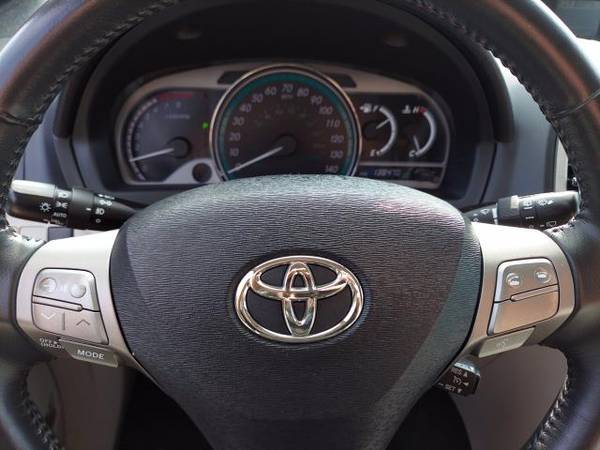 2010 Toyota Venza 4X2 V6 - cars & trucks - by dealer - vehicle... for sale in Baltimore, MD – photo 17