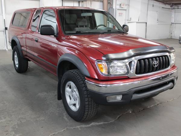 02 Toyota Tacoma XTRACAB 4WD Clean Carfax - cars & trucks - by... for sale in Albuquerque, NM – photo 2