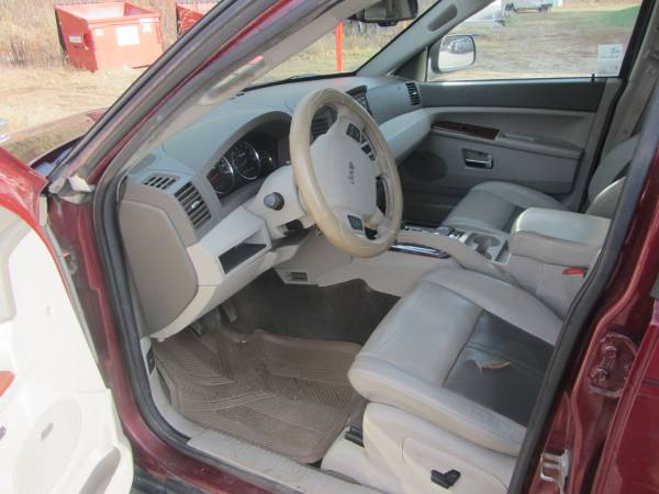 2007 Jeep Gr cherokee limited - cars & trucks - by dealer - vehicle... for sale in Goffstown, NH – photo 4