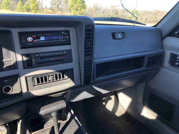 1992 Jeep Cherokee - cars & trucks - by owner - vehicle automotive... for sale in Greenbrier, AR – photo 19