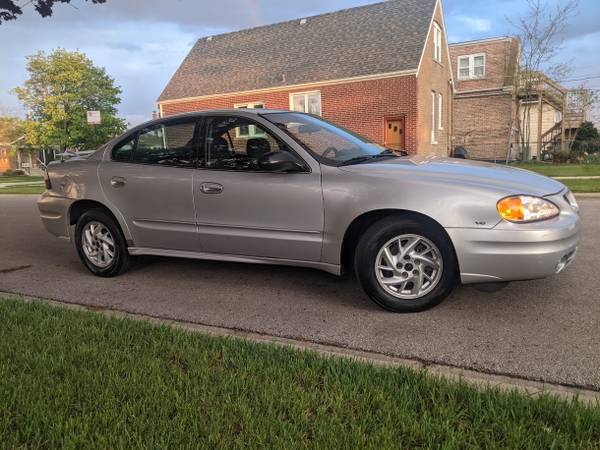 2004 Pontiac Grand AM Alarm-New Tires-Cold AC - - by for sale in Chicago, IL – photo 4