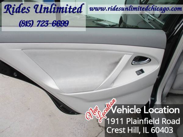 2007 Toyota Camry LE V6 - - by dealer - vehicle for sale in Crest Hill, IL – photo 18