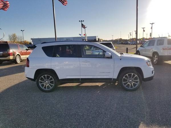 2014 Jeep Compass Limited 4WD - cars & trucks - by dealer - vehicle... for sale in Forest Lake, MN – photo 4