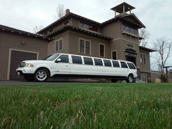 Limousine For Sale - cars & trucks - by owner - vehicle automotive... for sale in College Place, WA