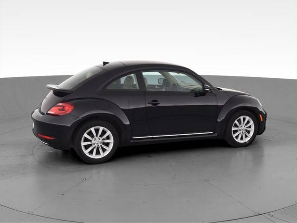 2017 VW Volkswagen Beetle 1 8T SE Hatchback 2D hatchback Black for sale in Boston, MA – photo 12