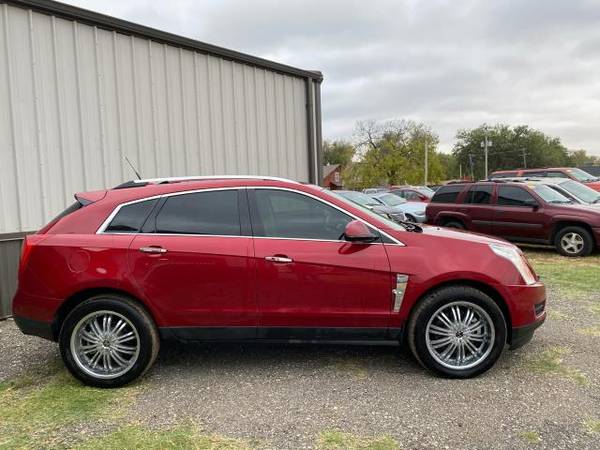 2012 Cadillac SRX Luxury - cars & trucks - by dealer - vehicle... for sale in Junction City, KS – photo 4