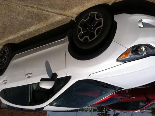 2014 Subaru XV Crosstrek auto cd 67kmi heated seats auxi alloys for sale in Memphis, KY – photo 2
