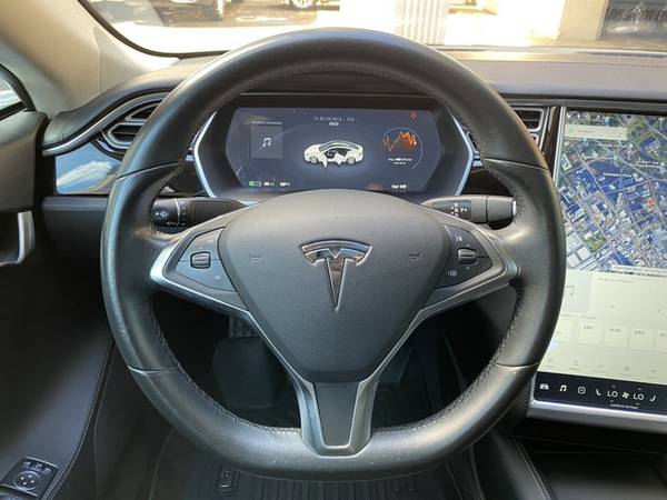 2015 Tesla Model S 60 Sedan 4D YOU CAN FEEL IT, ITS ELECTRIC!!! -... for sale in Honolulu, HI – photo 11