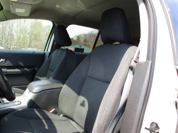 2008 Ford Edge AWD All Wheel Drive SEL Low Miles Extra Clean Sedan for sale in Brentwood, MA – photo 20