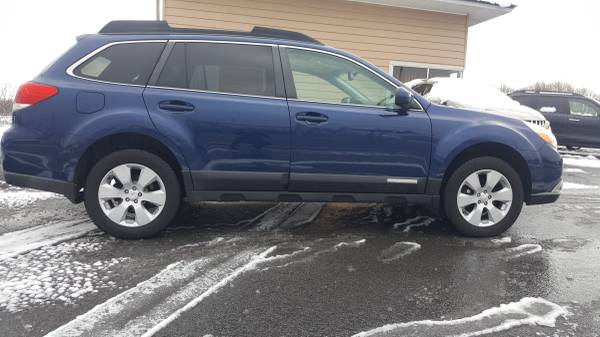 2011 SUBARU OUTBACK: MASSACHUSSETTES CAR, SERVICED, 6 MONTH... for sale in Remsen, NY – photo 6