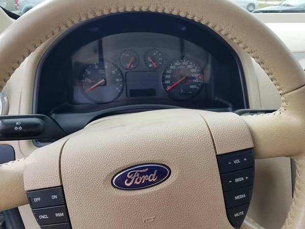 2006 FORD FREESTYLE 🚗🚗 - cars & trucks - by dealer - vehicle... for sale in Clayton, NC – photo 15