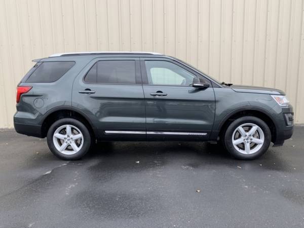 2016 Ford Explorer XLT - cars & trucks - by dealer - vehicle... for sale in Twin Falls, ID – photo 2
