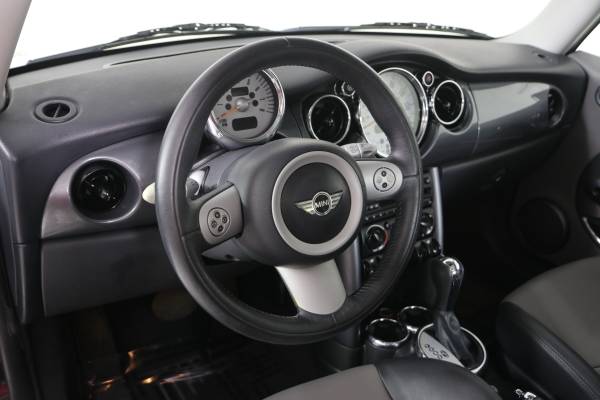 2005 MINI Cooper Hardtop LUXURY COUPE IMPORT RELIABLE LOW MILES -... for sale in Westfield, IN – photo 12