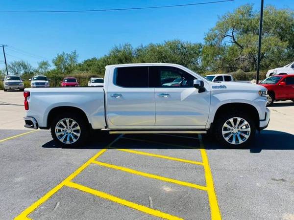 2019 Chevrolet Silverado 1500 Crew Cab - Financing Available! - cars... for sale in Weslaco, TX – photo 13