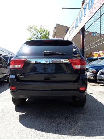 2011 Jeep Grand Cherokee Laredo 4WD LOWEST PRICES AROUND! for sale in Brooklyn, NY – photo 6