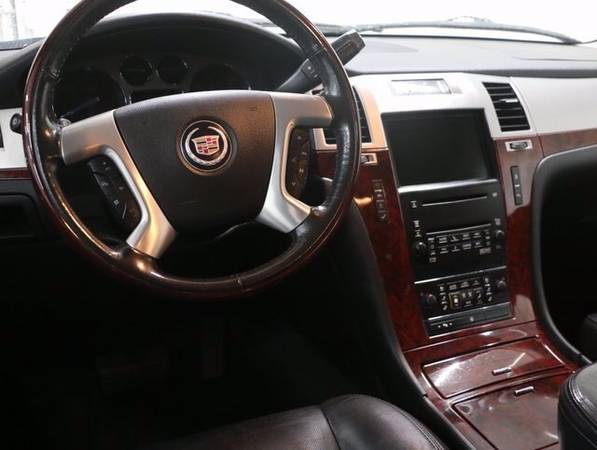 2008 Cadillac Escalade Base - - by dealer - vehicle for sale in Oklahoma City, OK – photo 10