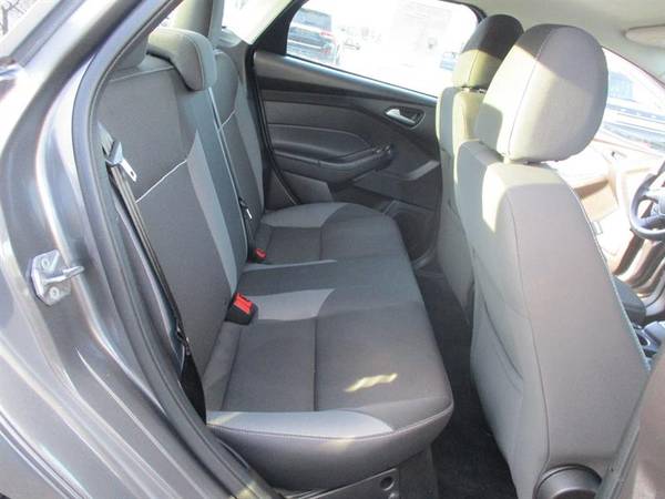 2014 Ford Focus SE Sedan - - by dealer - vehicle for sale in Somersworth , NH – photo 11