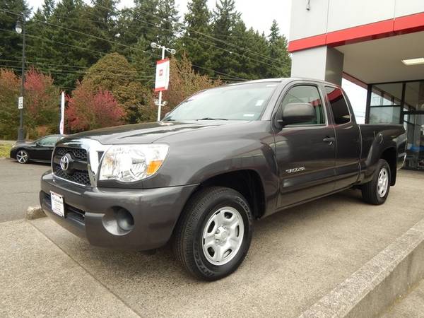 2011 Toyota Tacoma Truck 2WD Access I4 AT Extended Cab for sale in Vancouver, OR – photo 2