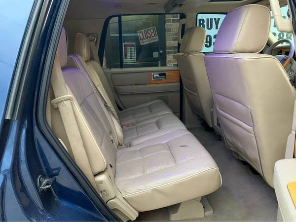 2007 Lincoln Navigator - cars & trucks - by owner - vehicle... for sale in Shelbyville, AL – photo 12