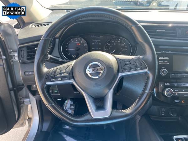 2017 Nissan Rogue SV - - by dealer - vehicle for sale in Burleson, TX – photo 16