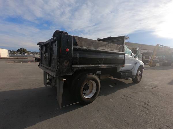 2005 FORD F650 DUMP TRUCK FOR SALE - cars & trucks - by dealer -... for sale in Vallejo, CA – photo 5