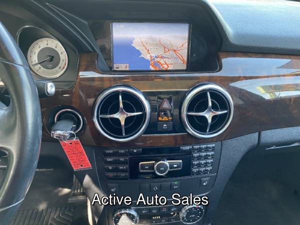 2013 Mercedes GLK 350, Excellent Condition! - cars & trucks - by... for sale in Novato, CA – photo 13