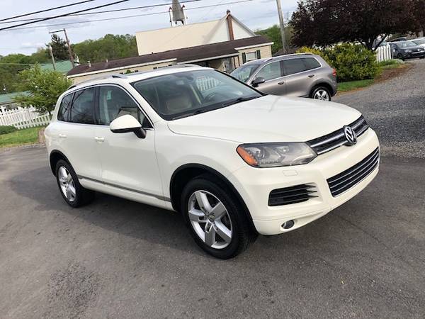 2012 VOLKSWAGEN TOUAREG TDI TURBO DIESEL 4X4 - - by for sale in Penns Creek PA, PA – photo 2