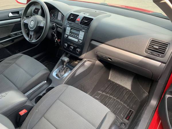 2010 VW JETTA GLI, AUTOMATIC, 4CYL, SPORTY! - - by for sale in West Haven, CT – photo 6