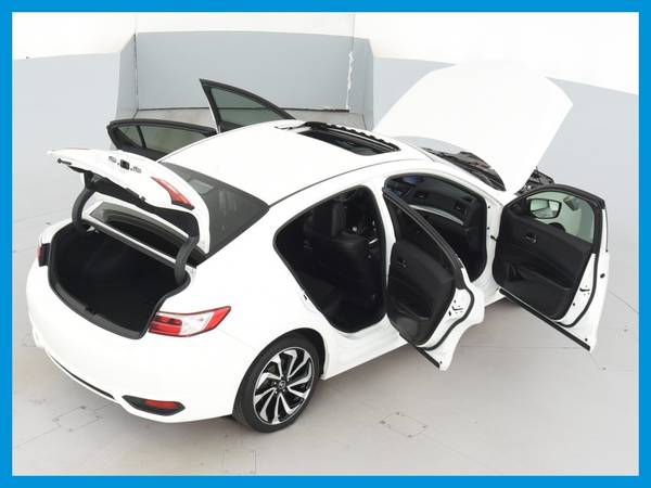 2018 Acura ILX Premium and A-SPEC Pkgs Sedan 4D sedan White for sale in Sausalito, CA – photo 19