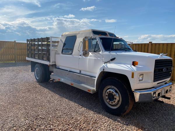 1985 Ford F700 Flat Bed Sleeper Cab Detroit Diesel Must See - cars &... for sale in Spearfish, SD – photo 8