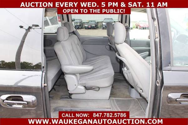 2006 *CHRYSLER* *TOWN AND COUNTRY* 3.3L V6 3ROW CD 660121 for sale in WAUKEGAN, WI – photo 6