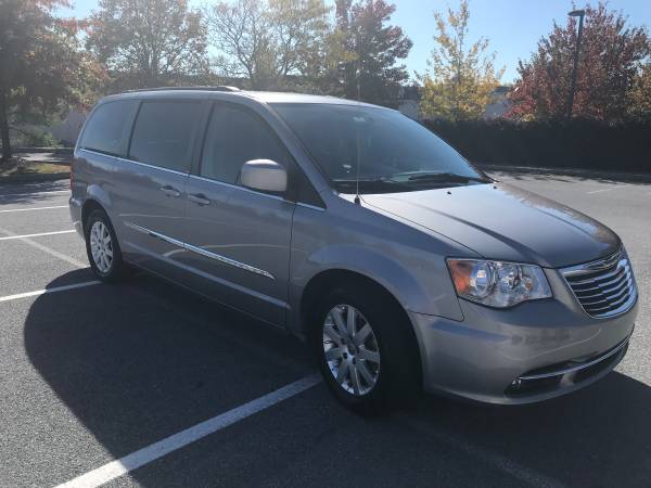 2014 Chrysler Town and Country Touring for sale in Pottstown, PA – photo 11