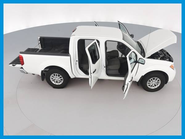 2019 Nissan Frontier Crew Cab SV Pickup 4D 5 ft pickup White for sale in Fort Worth, TX – photo 20